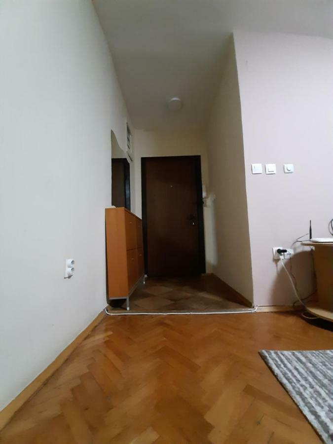 Square Exclusive Apartment 3N Skopje Exteriör bild