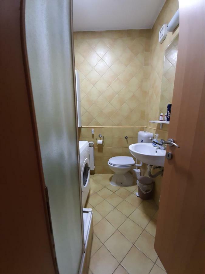 Square Exclusive Apartment 3N Skopje Exteriör bild